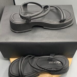 HUI ER MEI | 41 9.5 WOMEN CASUAL PLATFORM SANDALS | BLACK